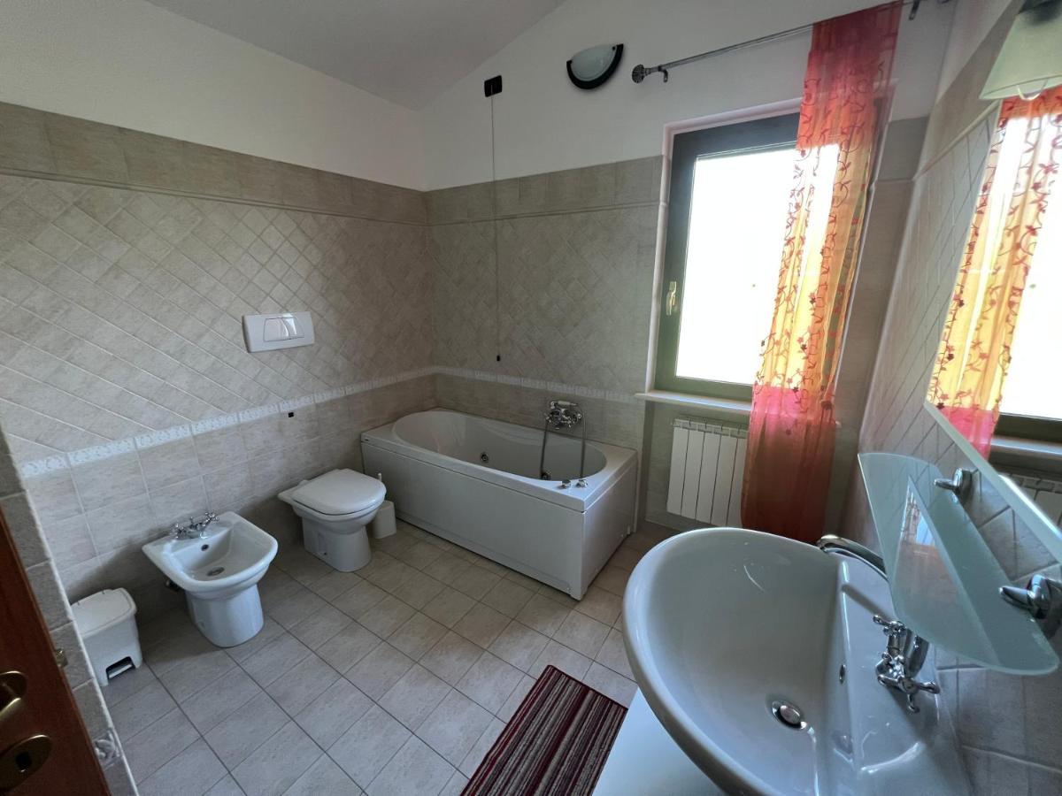 Appartamento Casa Meraviglia Montesilvano Marina Esterno foto